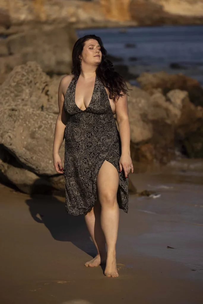 Lioness Dress - Black with Gold Flowers