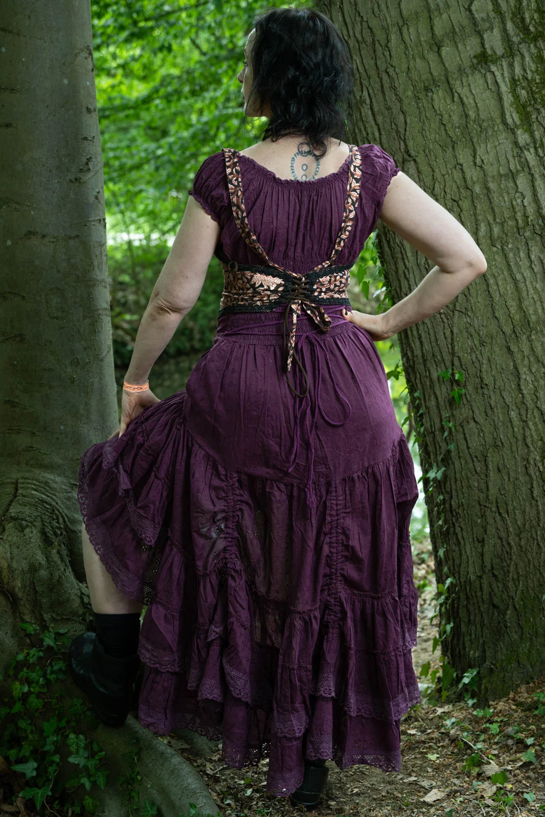 De Lolita Jurk - Aubergine - geborduurd - Afbeelding 4