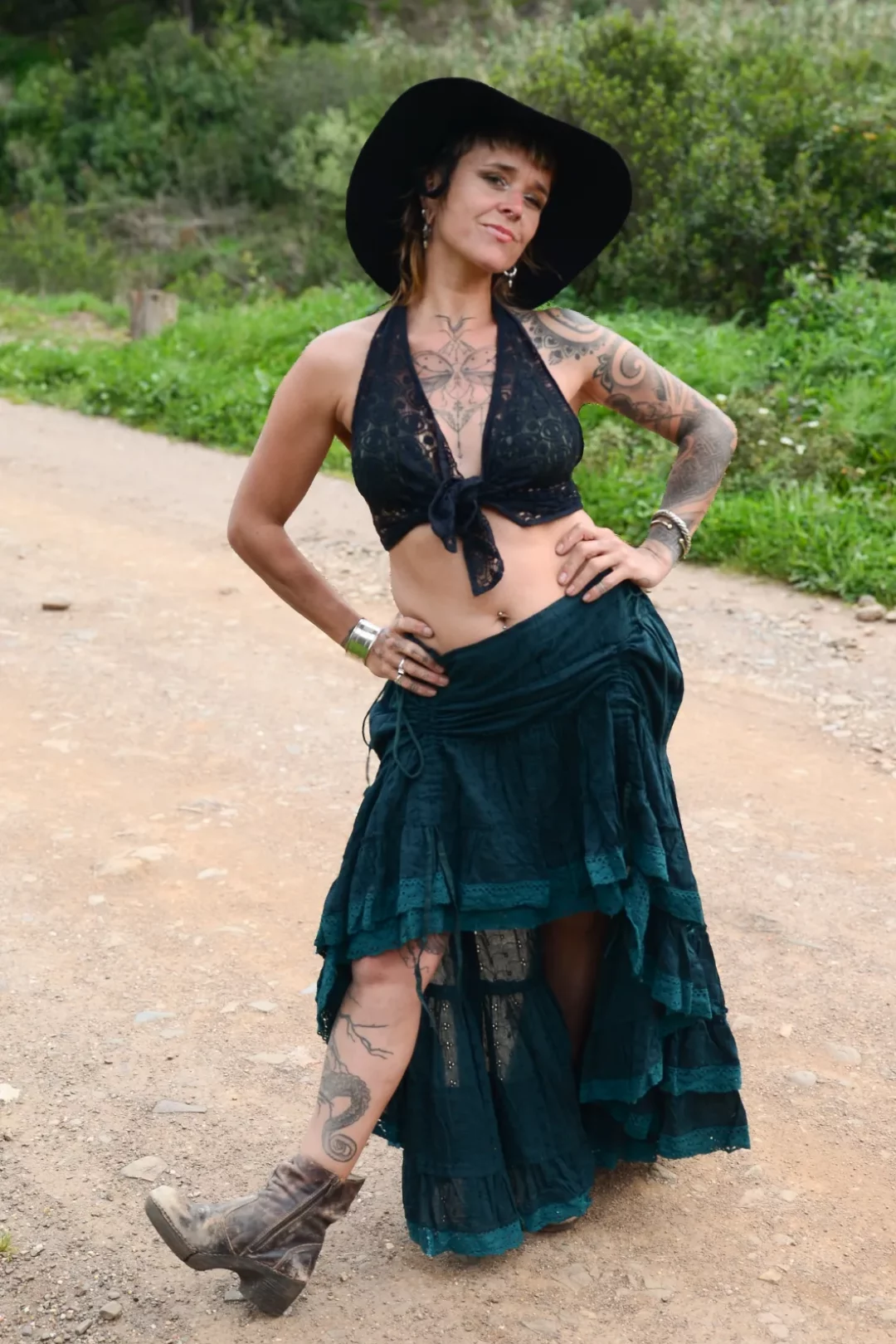Lolita-skirt-bottle-green-pirate-spectaculum_2