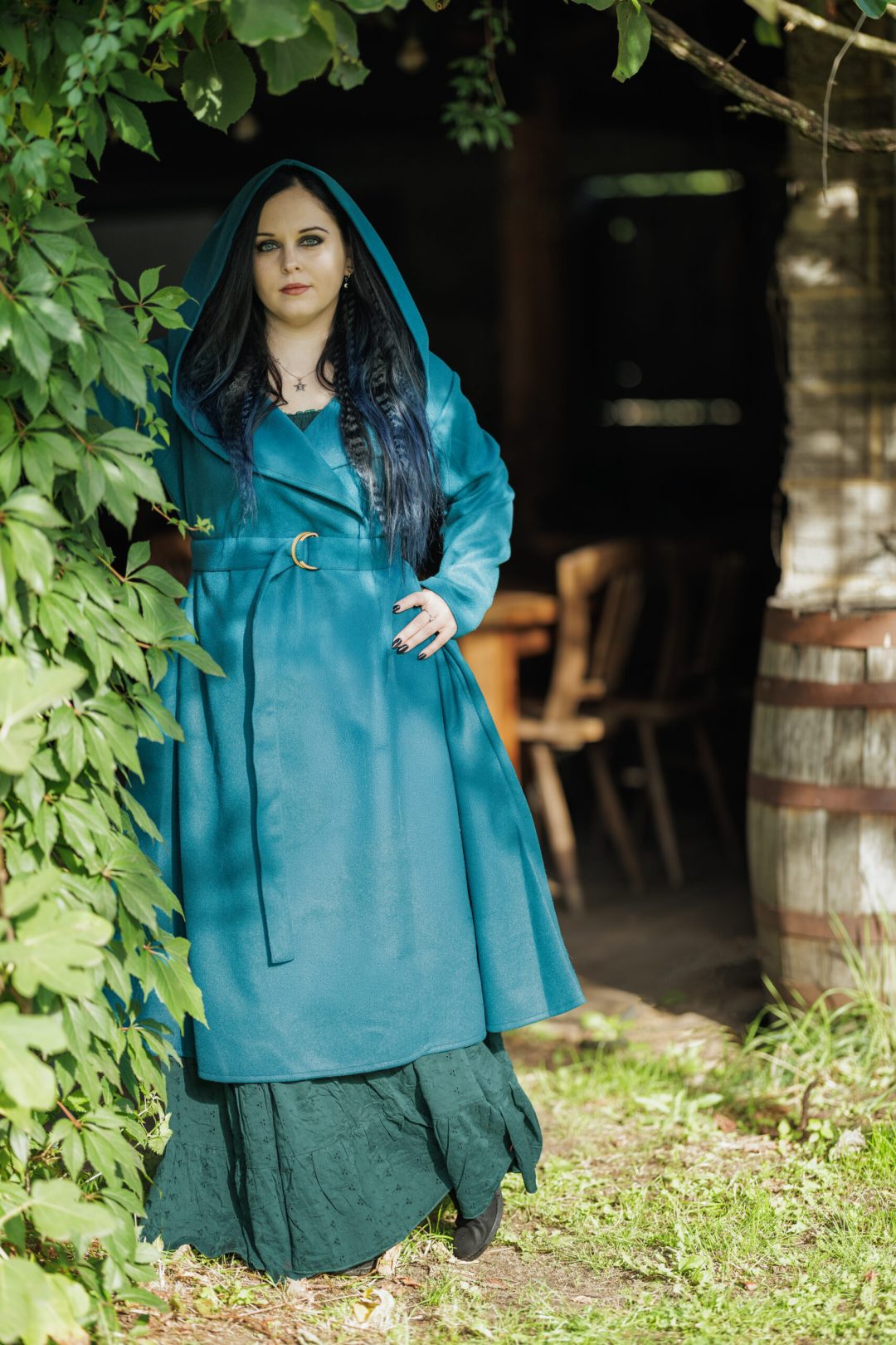 eye-of-awareness-blue-hooded-wool-look-jacket_0