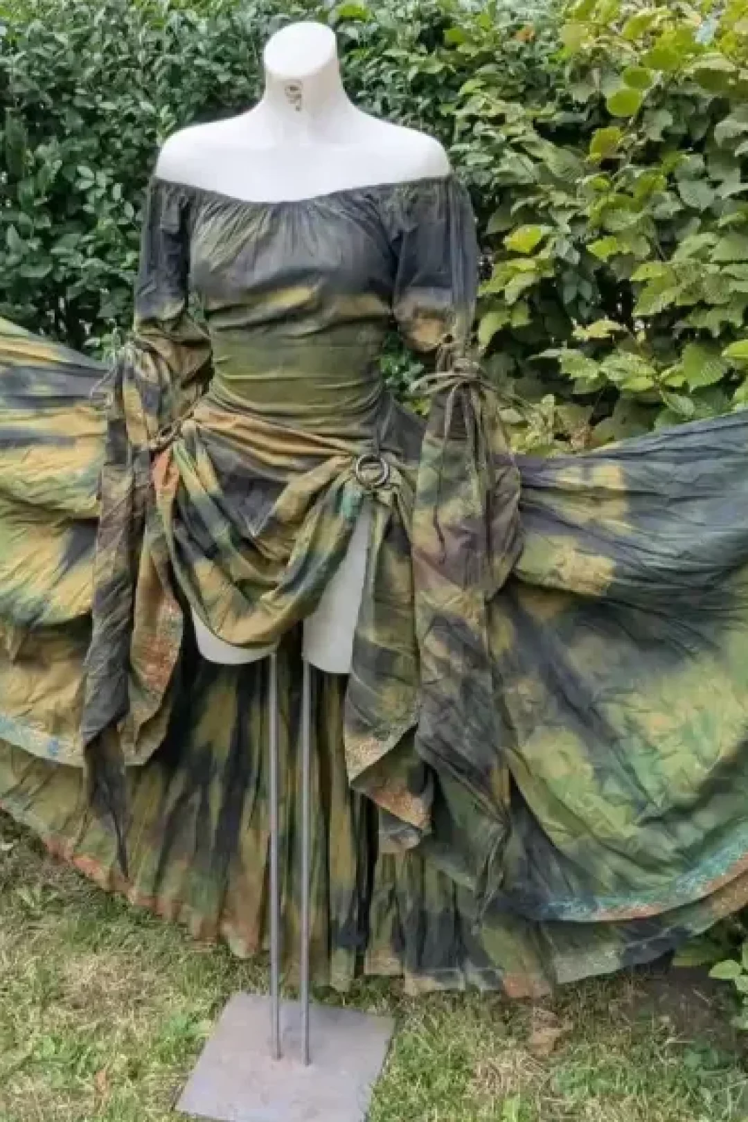 eye-of-awareness-gaya-goddess-dress-tie-dye-earth-goddess-1