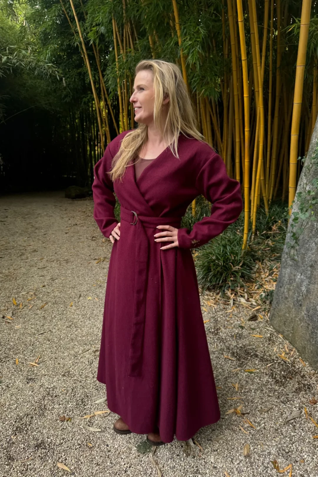 eye-of-awareness-hekatey-cloak-with-pockets-soft-woolmix-red