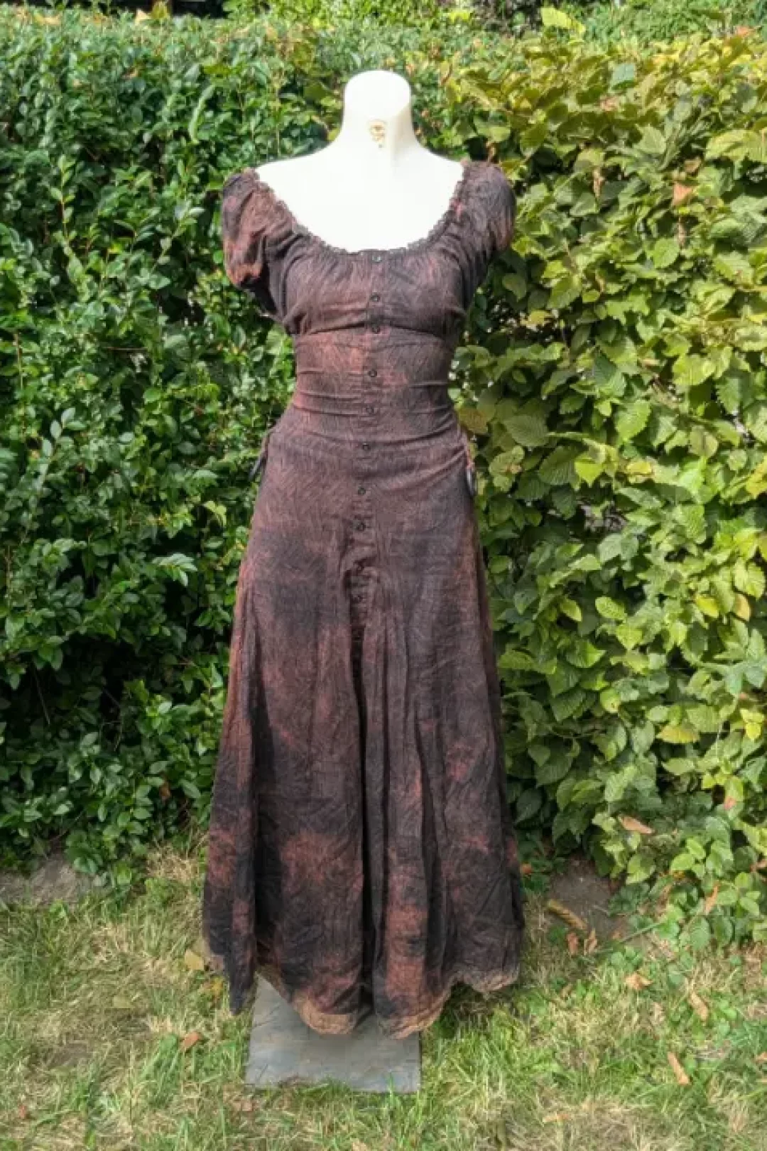 eye-of-awareness-tiga-dress-tie-dye-enchanted-earth-curved-fit