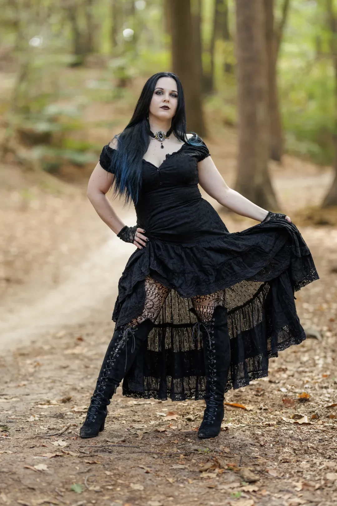 eye-of-awareness-zwarte-lolita-katoenen-jurk-schwarze-lolita-kleid-vorne-kurz-hinten-lang